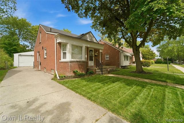 10021 Grayfield, Redford, MI 48239