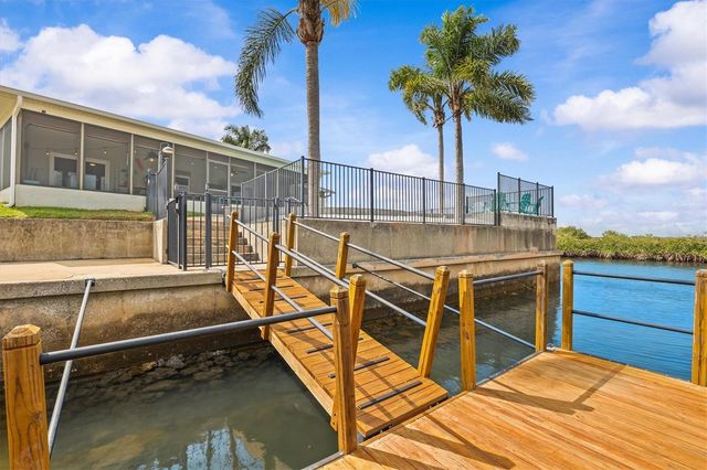 15722 DONZI DRIVE, Hudson, FL 34667