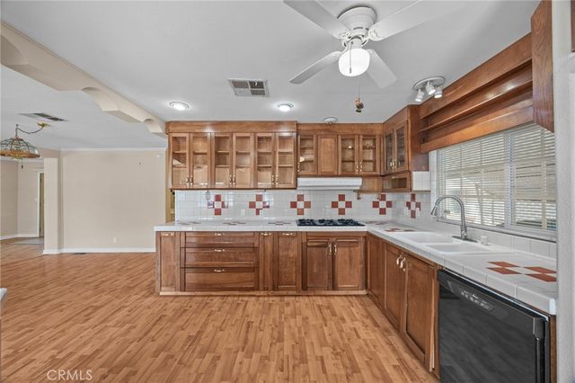 26011 kentia palm dr, Homeland, CA 92548