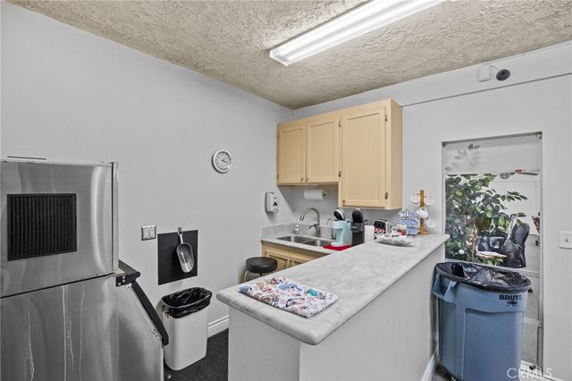 26011 kentia palm dr, Homeland, CA 92548