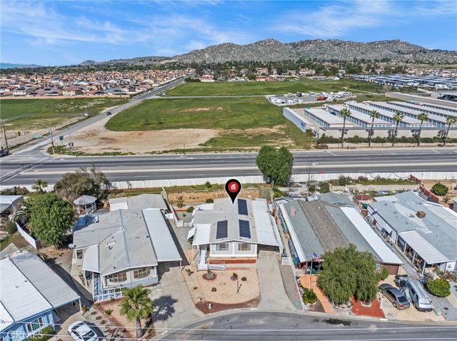 26011 kentia palm dr, Homeland, CA 92548