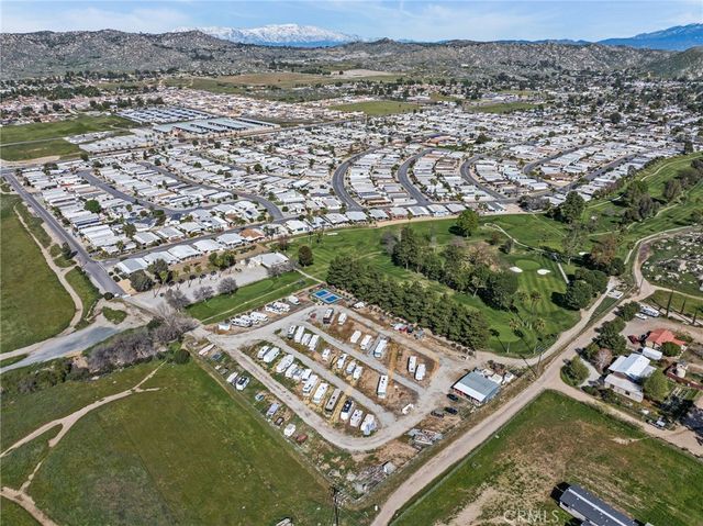 26011 kentia palm dr, Homeland, CA 92548