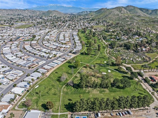 26011 kentia palm dr, Homeland, CA 92548