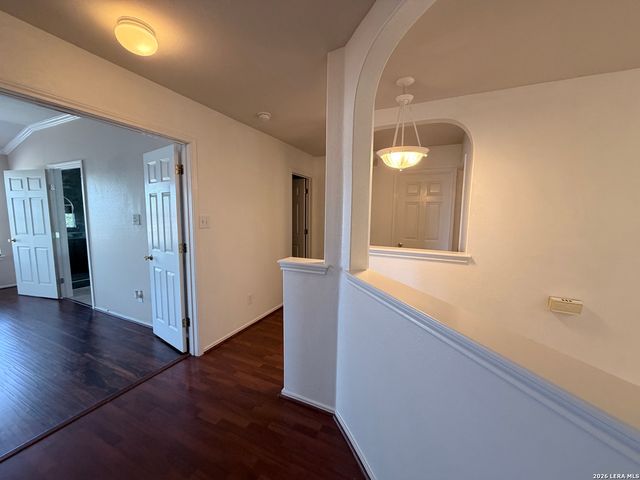 135 Bright Trl, San Antonio, TX 78253