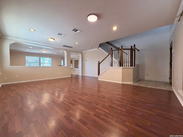 135 Bright Trl, San Antonio, TX 78253