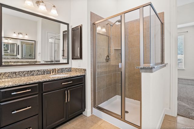 221 ASPEN DR, Boerne, TX 78006