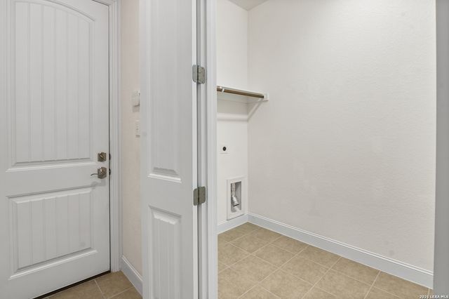 221 ASPEN DR, Boerne, TX 78006