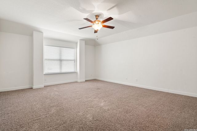 221 ASPEN DR, Boerne, TX 78006