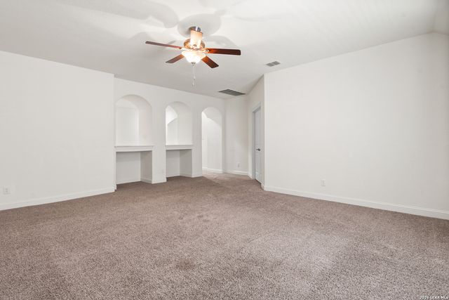 221 ASPEN DR, Boerne, TX 78006