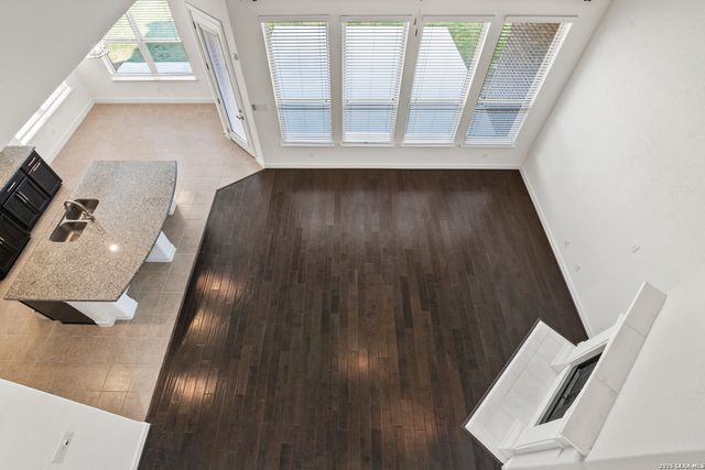 221 ASPEN DR, Boerne, TX 78006