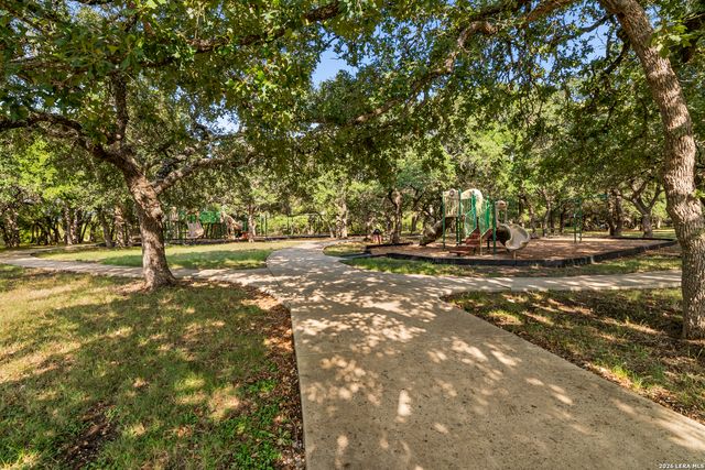 221 ASPEN DR, Boerne, TX 78006