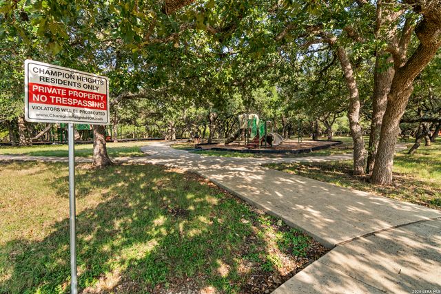 221 ASPEN DR, Boerne, TX 78006