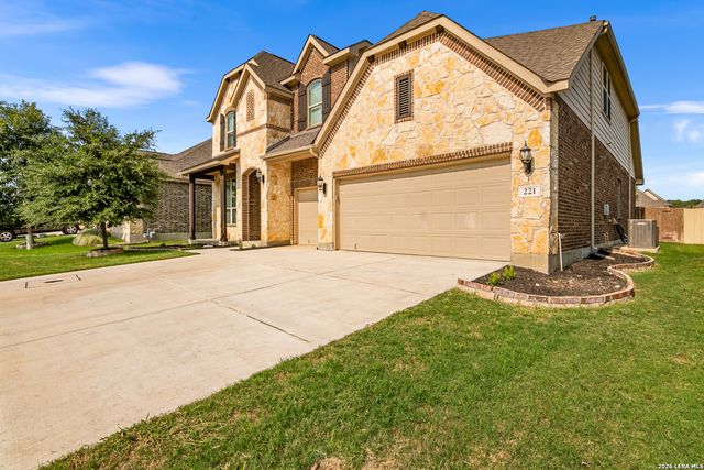 221 ASPEN DR, Boerne, TX 78006