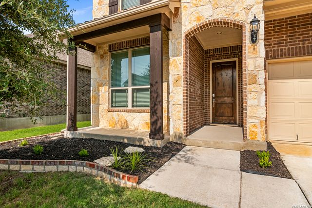 221 ASPEN DR, Boerne, TX 78006