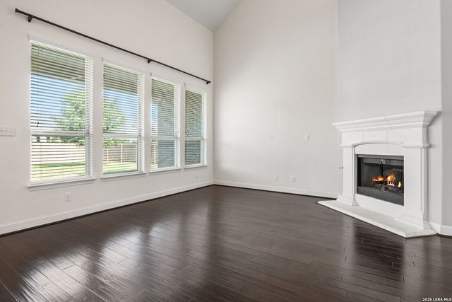 221 ASPEN DR, Boerne, TX 78006