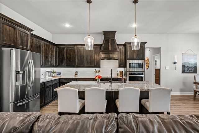 953 County Road 4764, Boyd, TX 76023