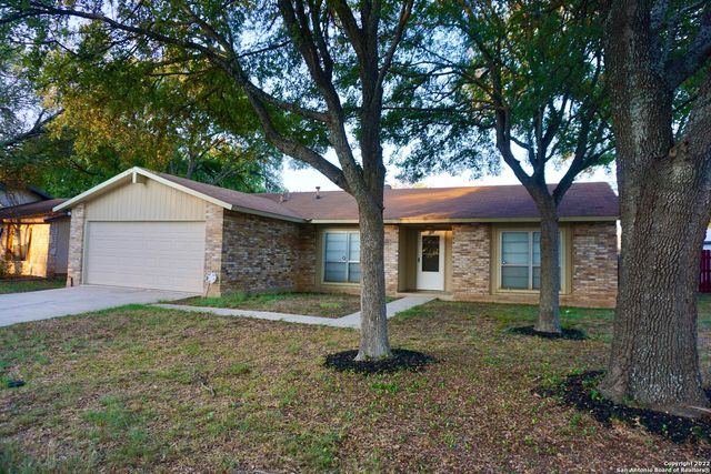 2434 FIELD WOOD, San Antonio, TX 78251