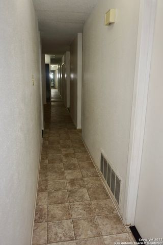2434 FIELD WOOD, San Antonio, TX 78251