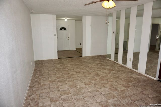 2434 FIELD WOOD, San Antonio, TX 78251