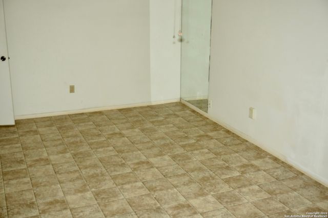 2434 FIELD WOOD, San Antonio, TX 78251