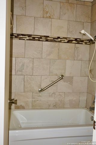 2434 FIELD WOOD, San Antonio, TX 78251
