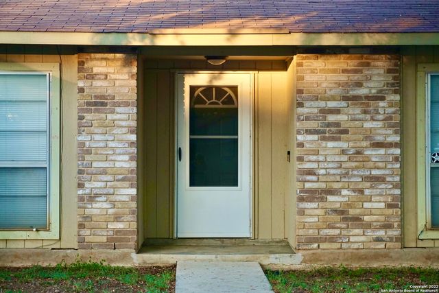 2434 FIELD WOOD, San Antonio, TX 78251