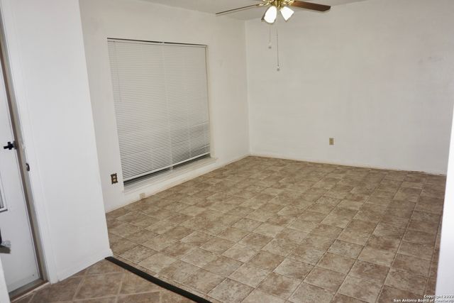 2434 FIELD WOOD, San Antonio, TX 78251