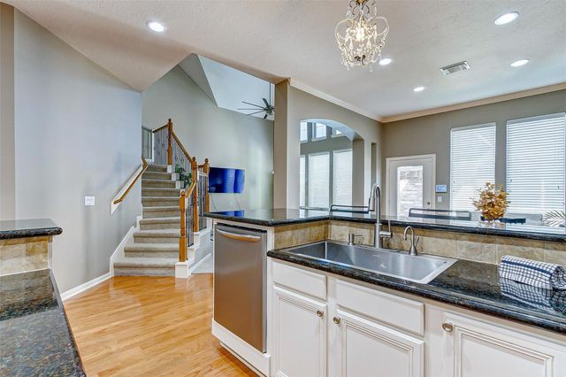 2614 Arbor Hill Lane, Pearland, TX 77584