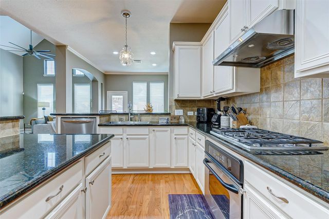 2614 Arbor Hill Lane, Pearland, TX 77584