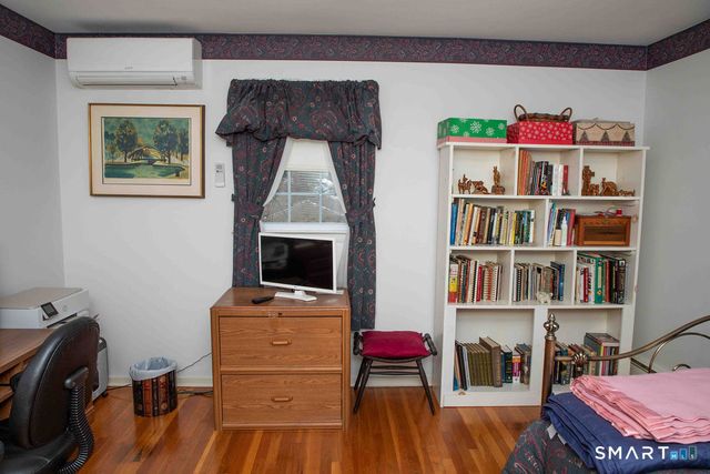 12 Craigemore Circle, Avon, CT 06001