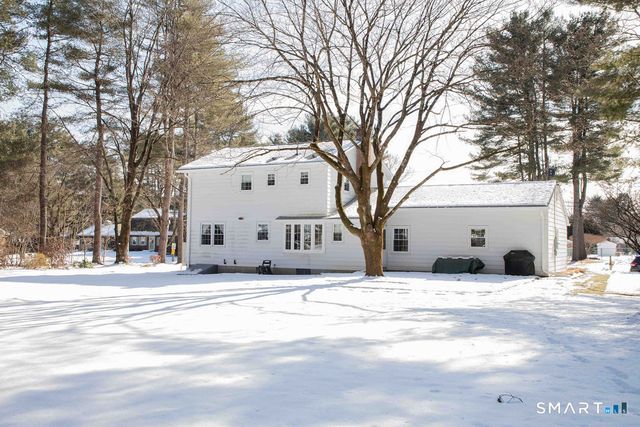 12 Craigemore Circle, Avon, CT 06001