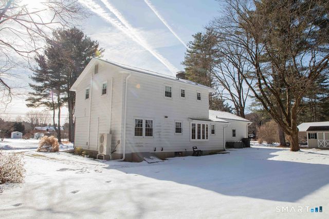 12 Craigemore Circle, Avon, CT 06001