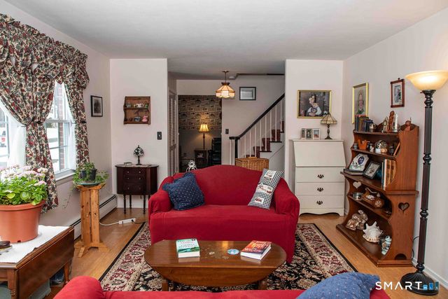 12 Craigemore Circle, Avon, CT 06001