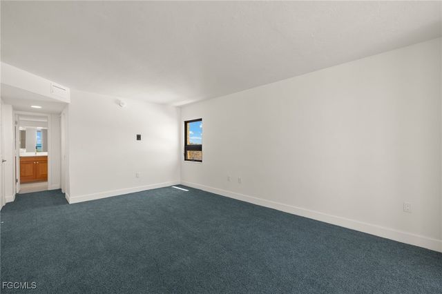 2915 W Gulf DR A201, Sanibel, FL 33957