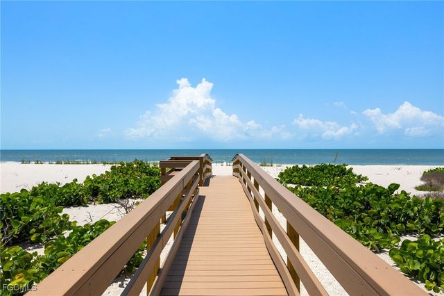 2915 W Gulf DR A201, Sanibel, FL 33957