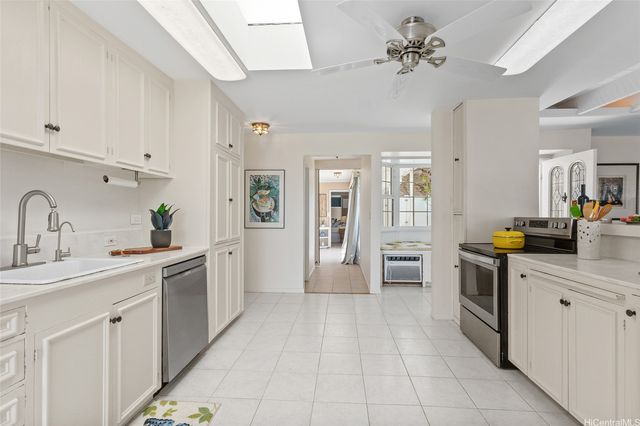 44-103 Kalenakai Place, Kaneohe, HI 96744