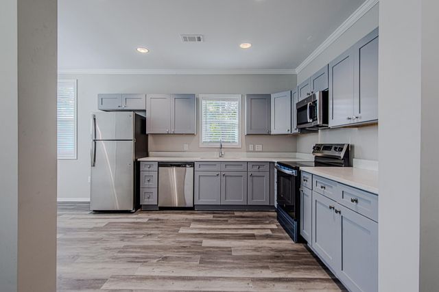 3704 Sauer Street, Houston, TX 77004