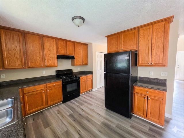 92 Revere Turn, Fairburn, GA 30213