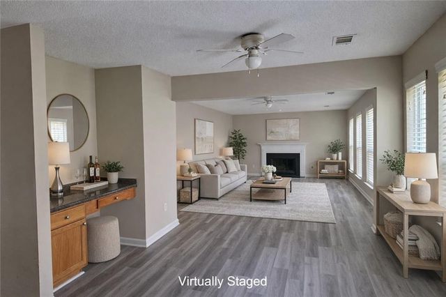 92 Revere Turn, Fairburn, GA 30213