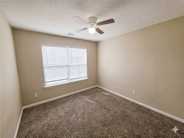 92 Revere Turn, Fairburn, GA 30213