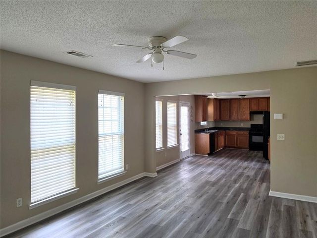 92 Revere Turn, Fairburn, GA 30213