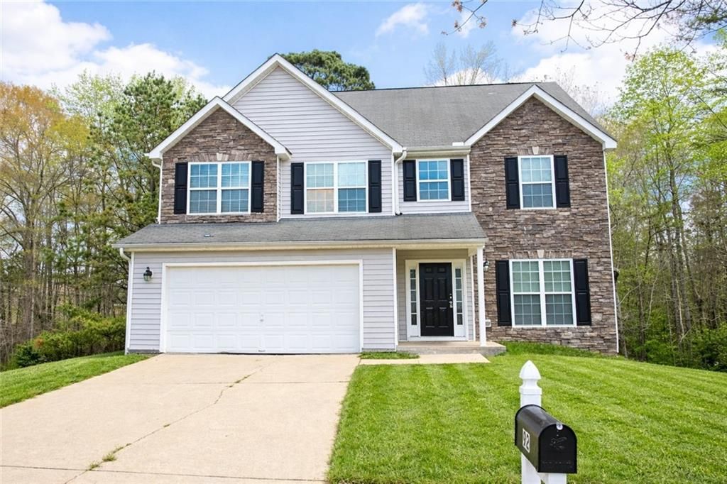 92 Revere Turn, Fairburn, GA 30213