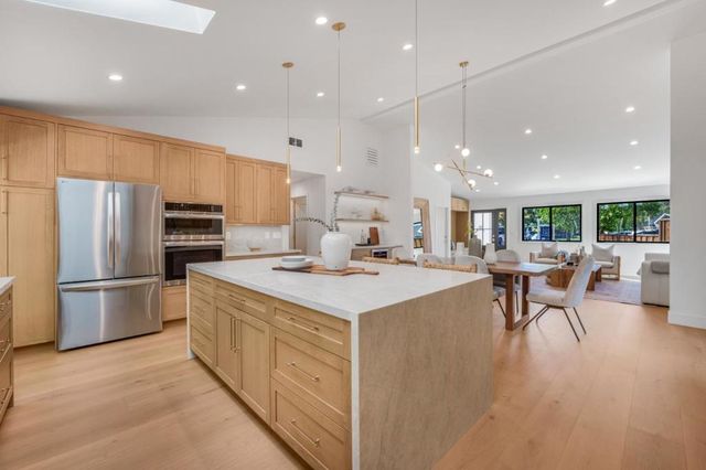 127 La Cienega Court, Los Gatos, CA 95032