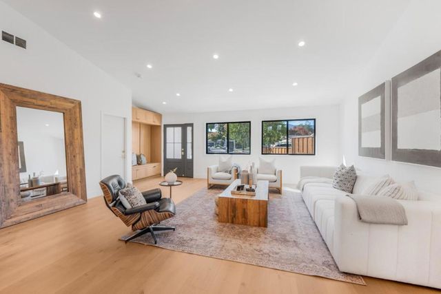 127 La Cienega Court, Los Gatos, CA 95032