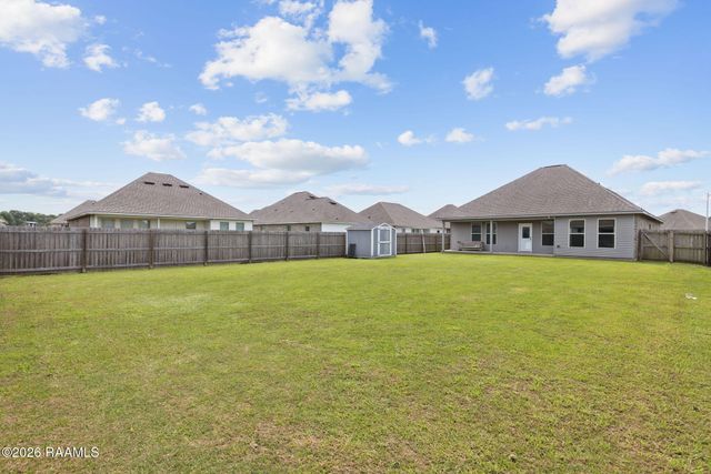 218 Hunters Hill Drive, Duson, LA 70529