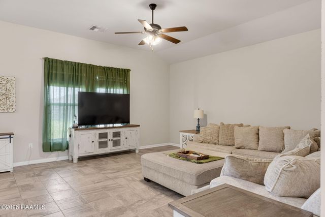 218 Hunters Hill Drive, Duson, LA 70529