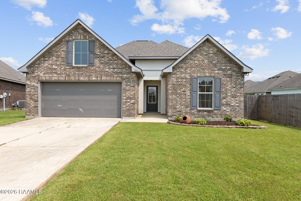 218 Hunters Hill Drive, Duson, LA 70529