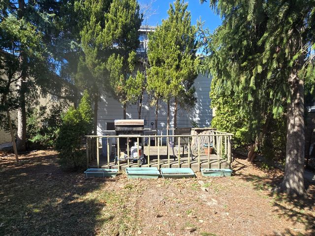 2131 N 76th Court, Elmwood Park, IL 60707