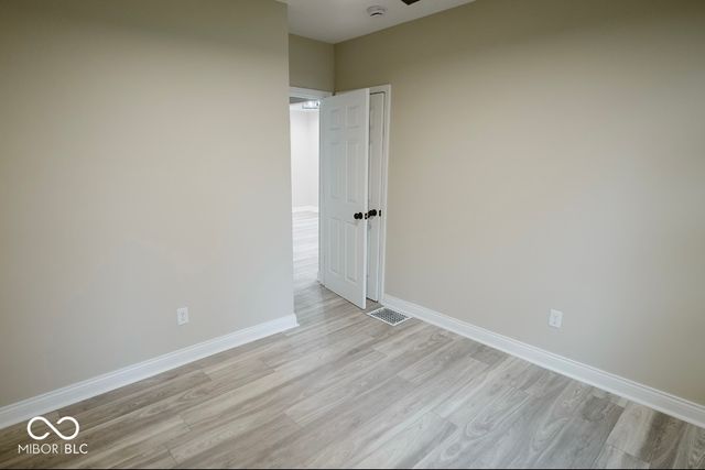 4504 Winthrop Avenue, Indianapolis, IN 46205