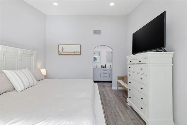 15919 Joseph Court, Rancho Cascades, CA 91342